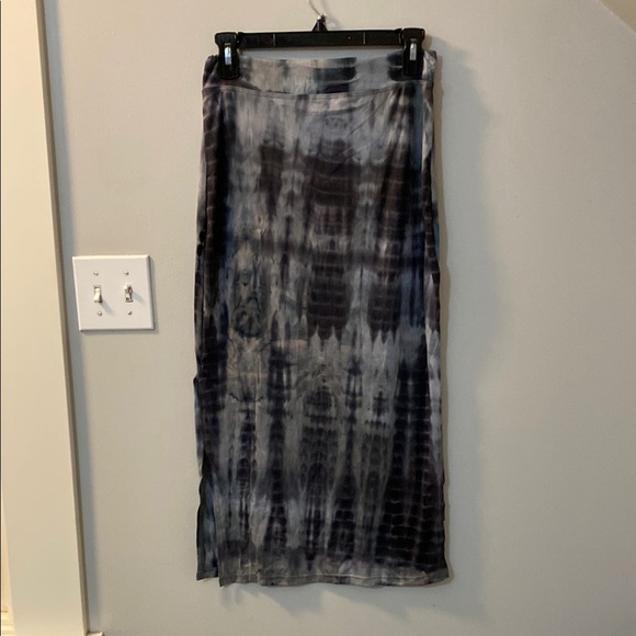 Sundry Slit Skirt Tie-Dye Maxi in Blue size 1 / small. Buttery soft w/ stretch - Picture 1 of 8